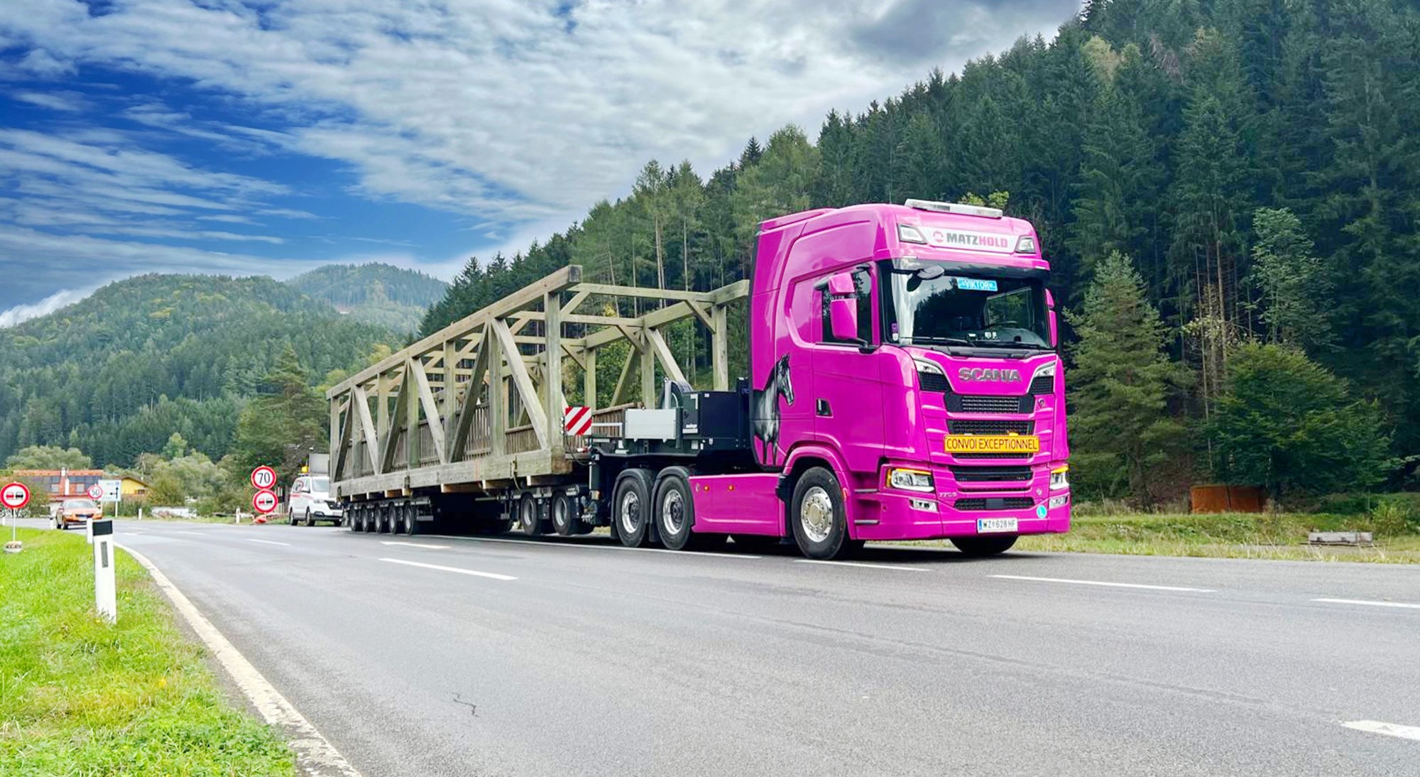 Heavy-duty truck transport